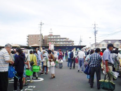 相模原市の美味しいものに出会える場所「さがみはら市民朝市」に来てみませんか